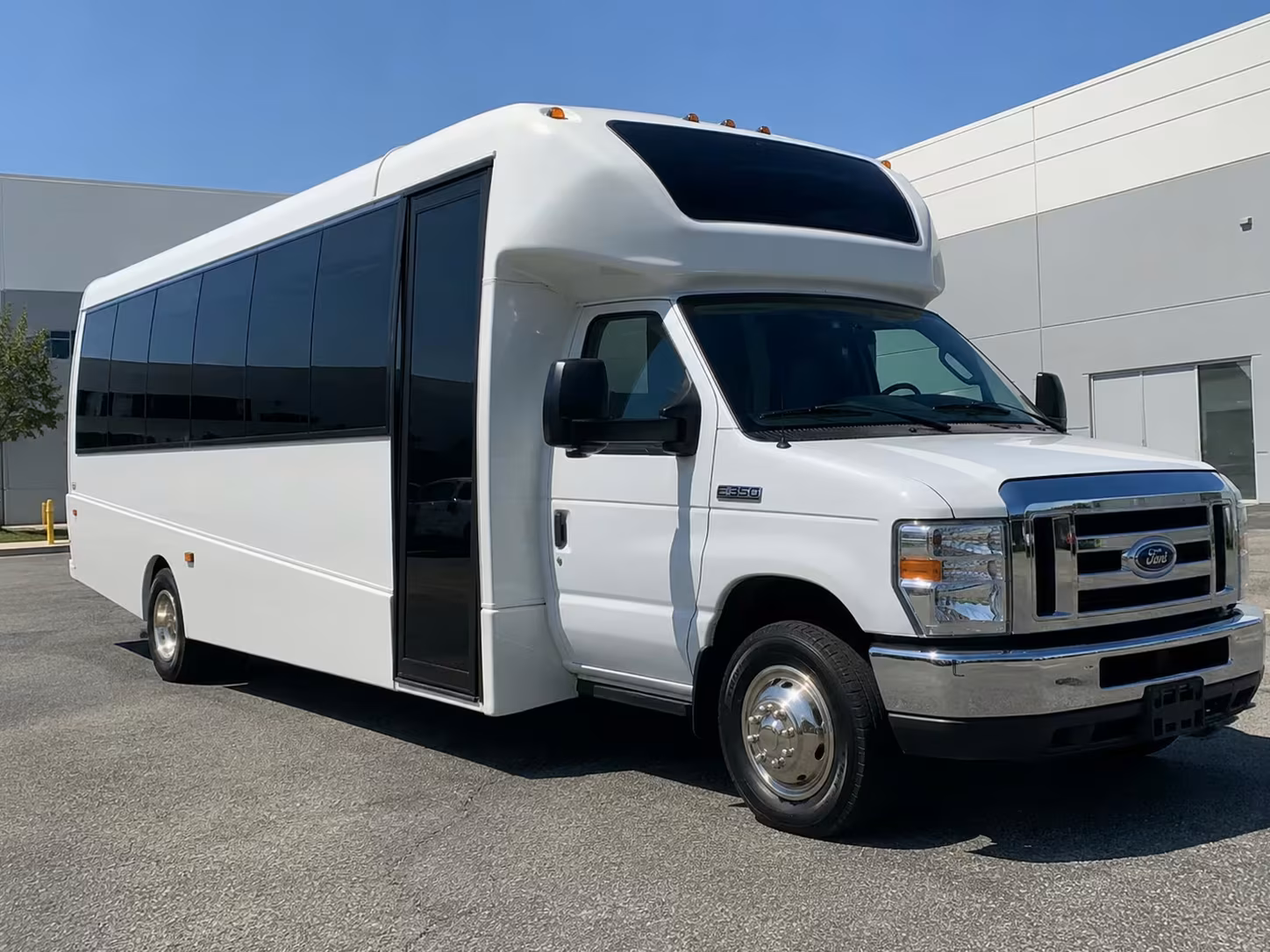 20 passenger minibus