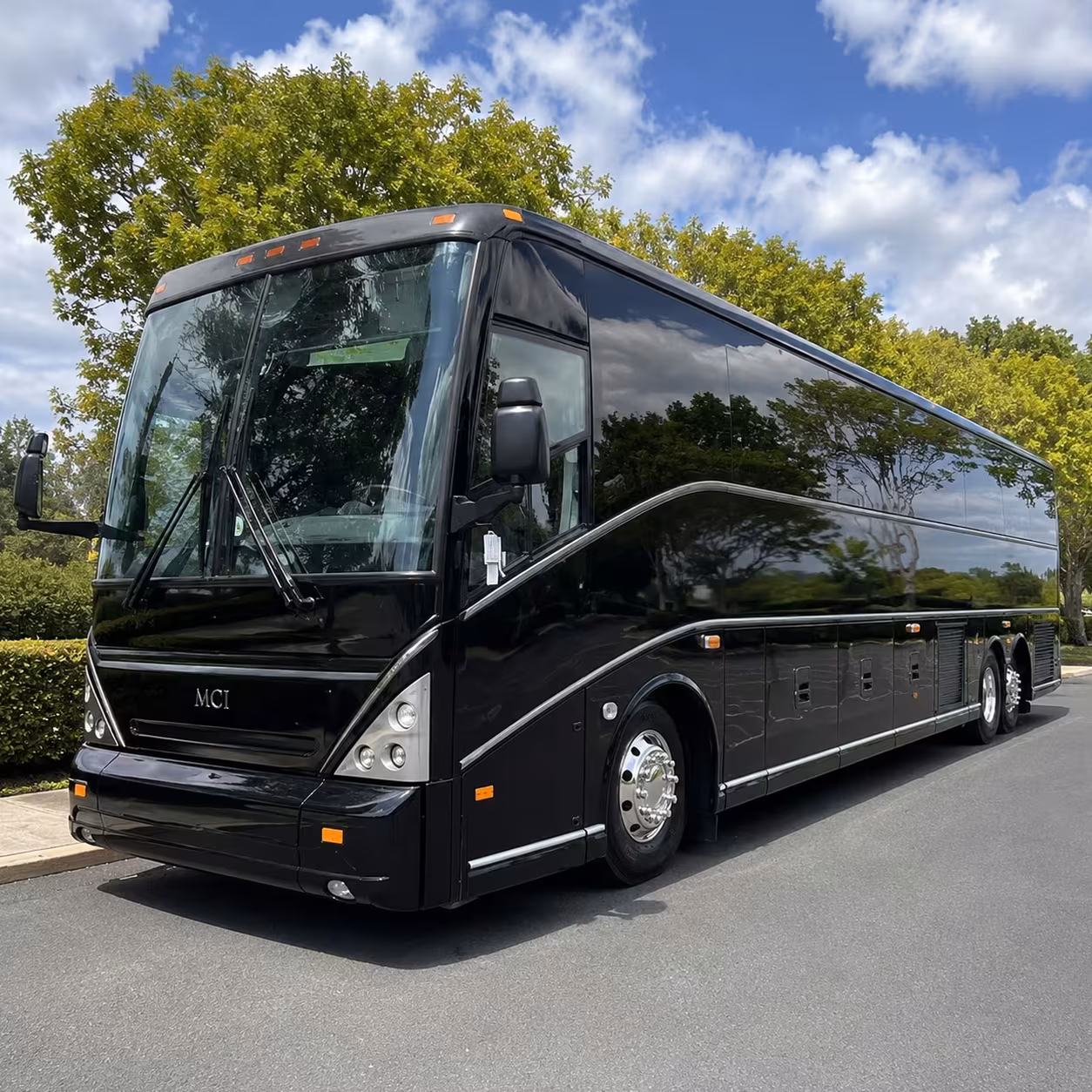 employee shuttle buses for santa clarita corporate campuses