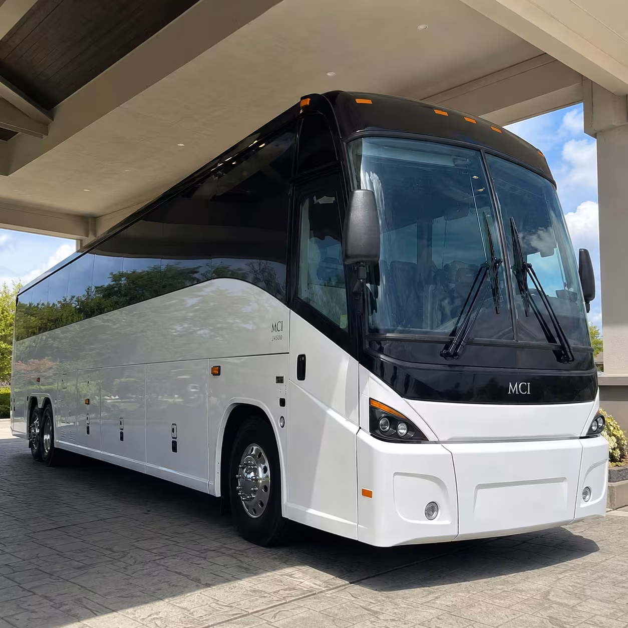 employee transportation in santa clarita and all the surrounding areas