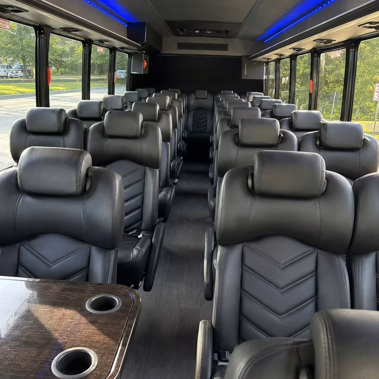 youth group and vacation bible school minibus rentals in santa clarita