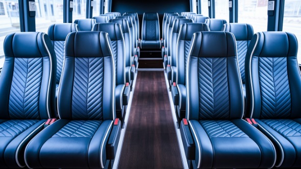 santa clarita 15 passenger minibus inside